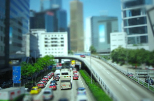 車と高速道路の模型